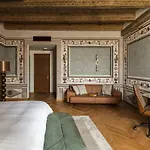 The House 14 Hotel 5*