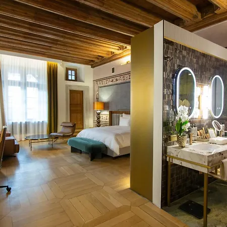 Hotel The House 14 5*