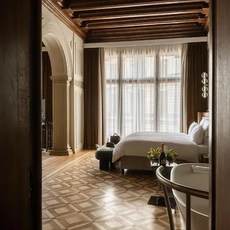 The House 14 Hotel 5*