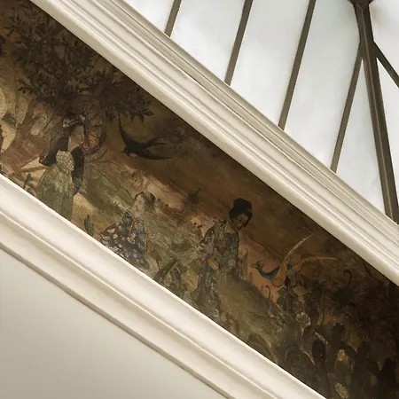 The House 14