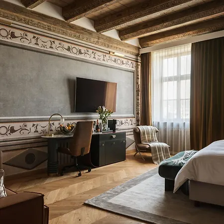 The House 14 Hotel Kraków